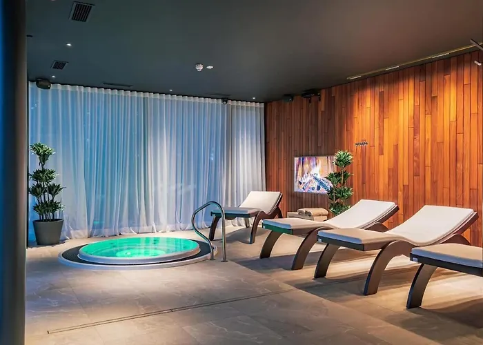 Seaside Apartment Albatross, Spa And Pool